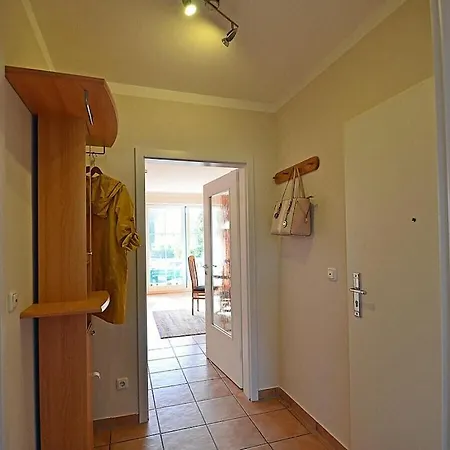 In With Swimming Pool Casa vacanze Glowe